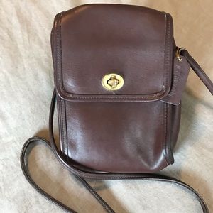 Vintage brown coach bag